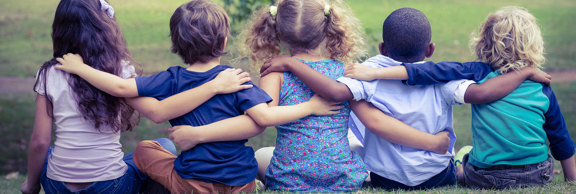 Homepage banner - Children sitting